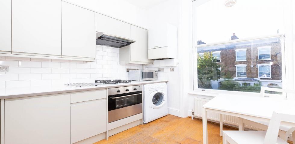 			NEW INSTRUCTION!, 1 Bedroom, 1 bath, 1 reception Flat			 Cheverton Road, Whitehall Park